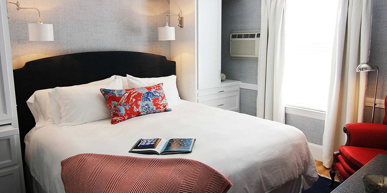 The Kennebunkport Inn