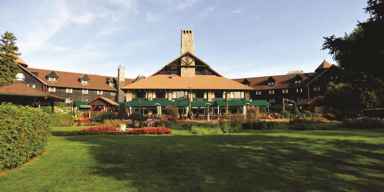 Fairmont Le Chateau Montebello