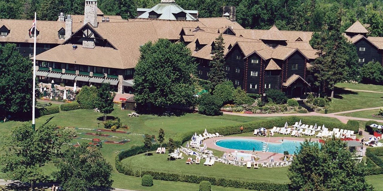 Fairmont Le Chateau Montebello