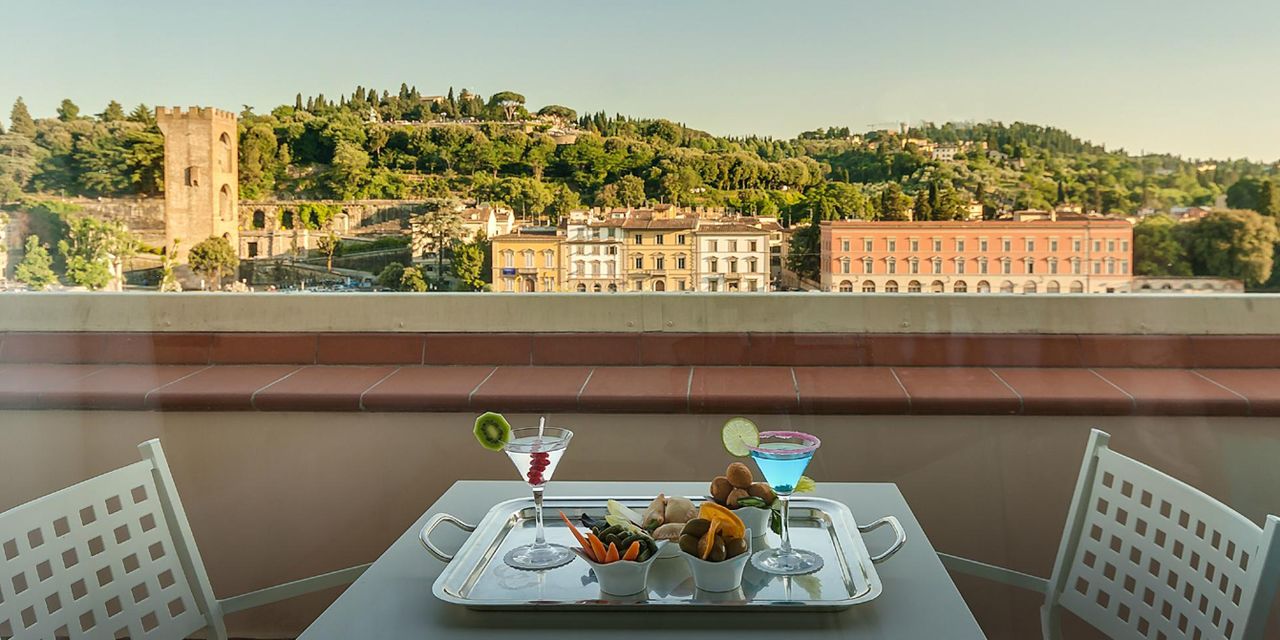 Plaza Hotel Lucchesi