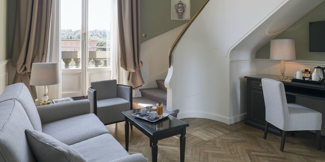 Plaza Hotel Lucchesi