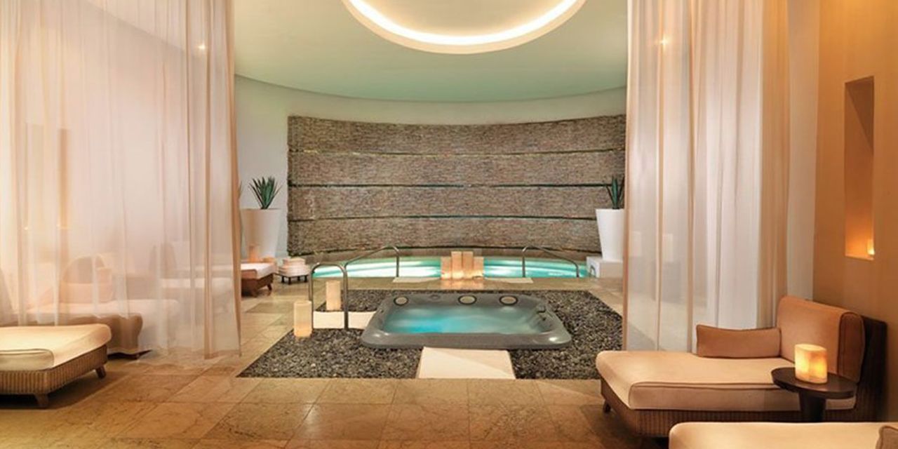 Le Blanc Spa Resort