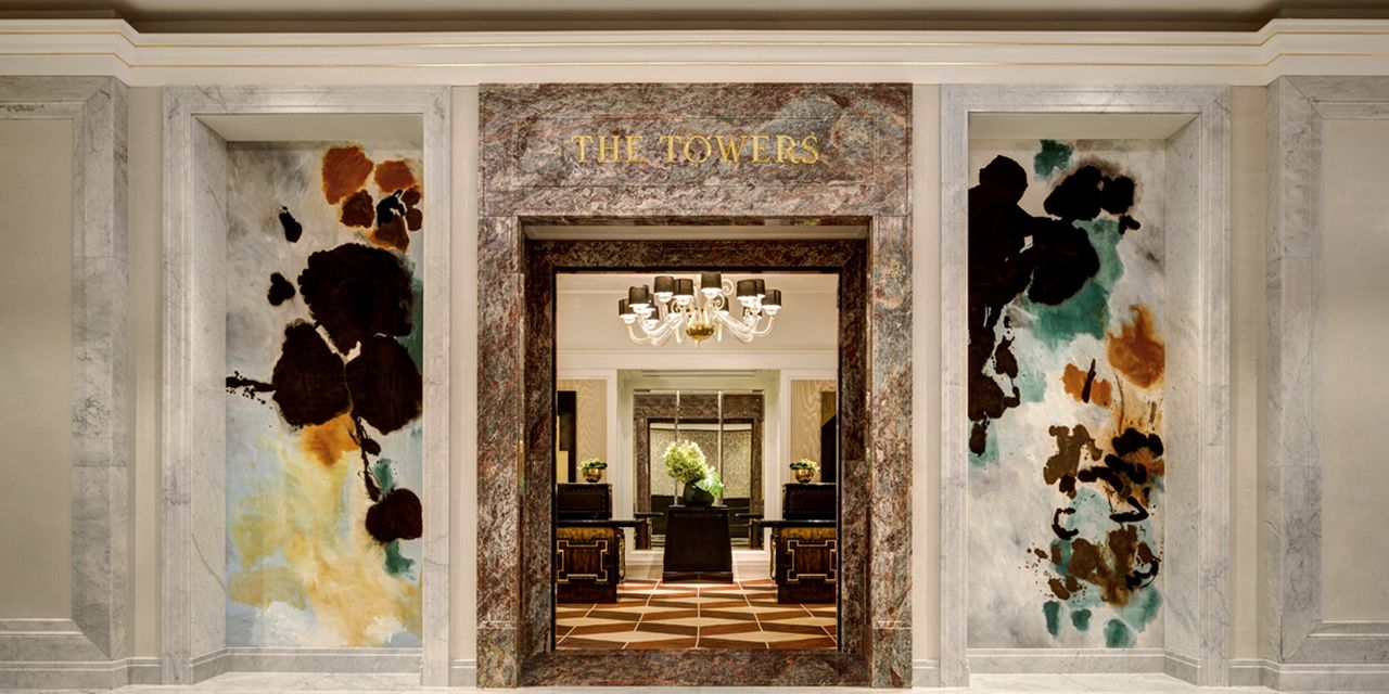 Lotte New York Palace & The Towers