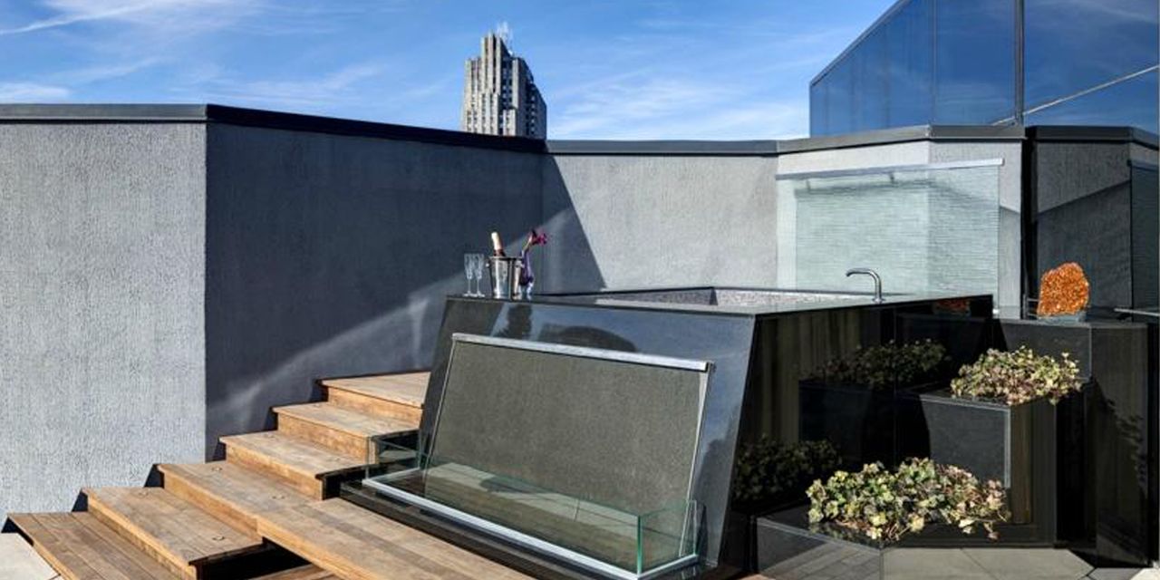 Lotte New York Palace & The Towers