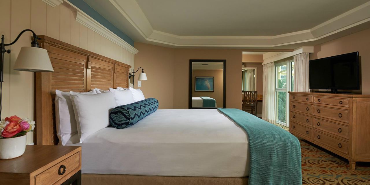 Edgewater Beach Hotel