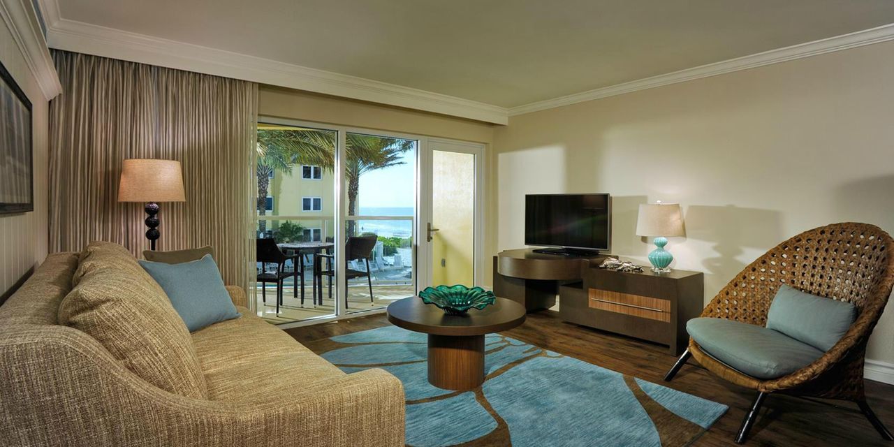 Edgewater Beach Hotel