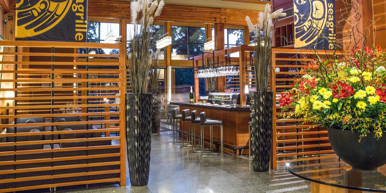 Brentwood Bay Resort & Spa