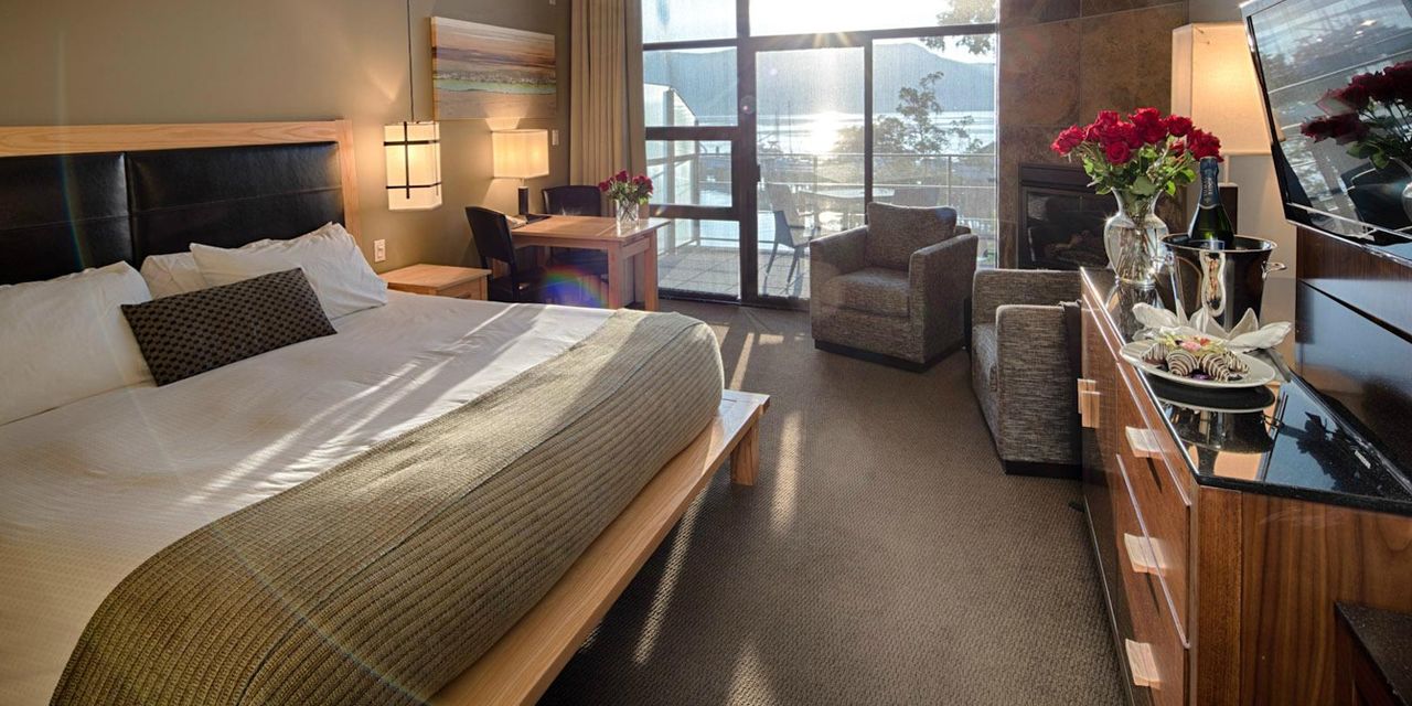 Brentwood Bay Resort & Spa