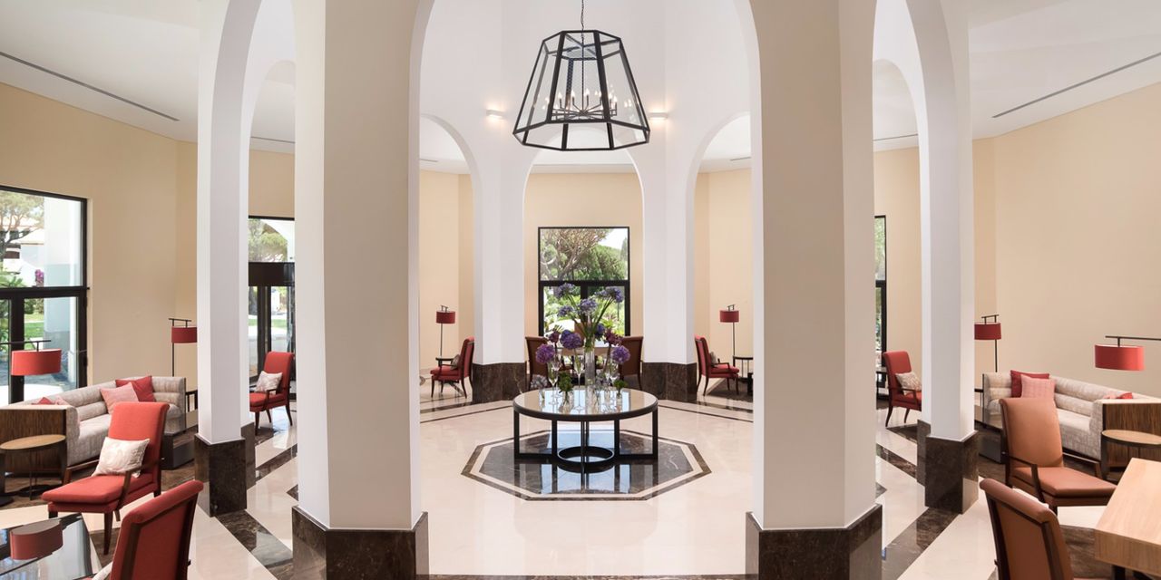 Pine Cliffs Ocean Suites, Algarve