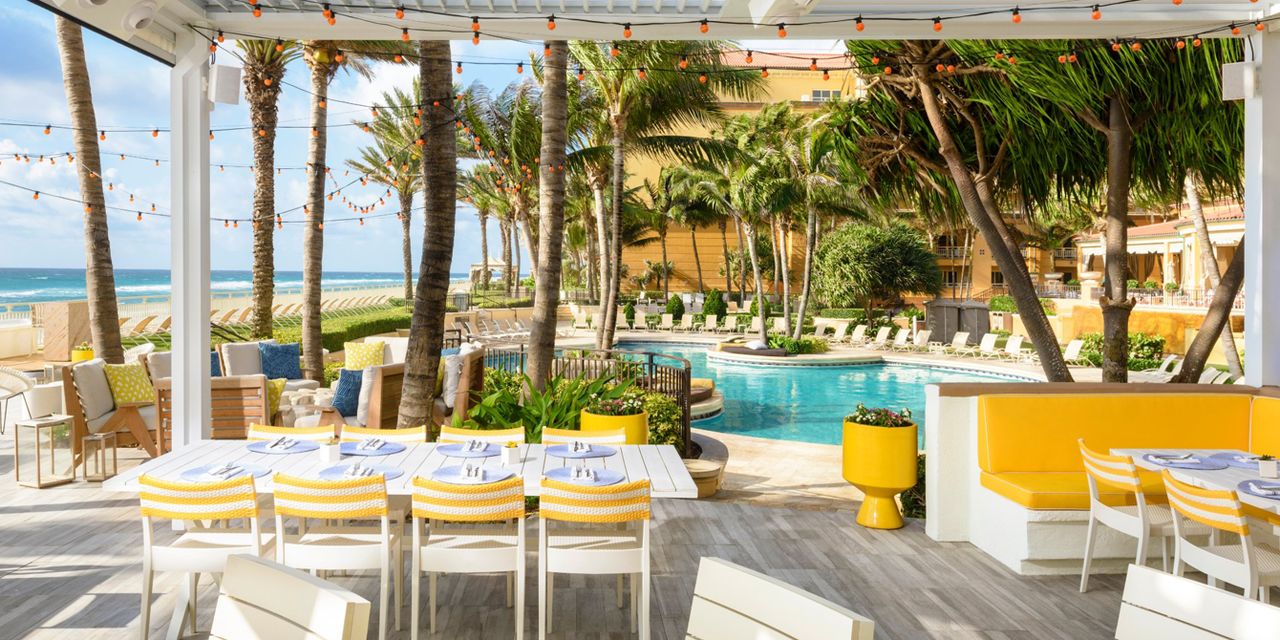 Eau Palm Baech Resort & Spa