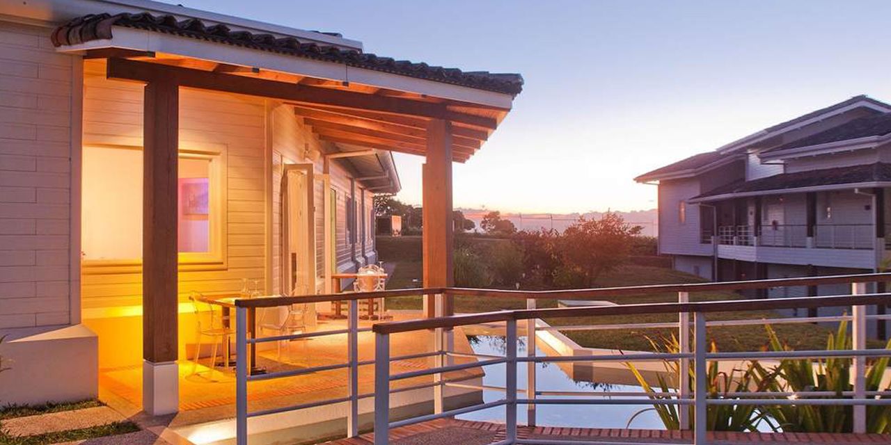 Asclepios Wellness & Healing Retreat