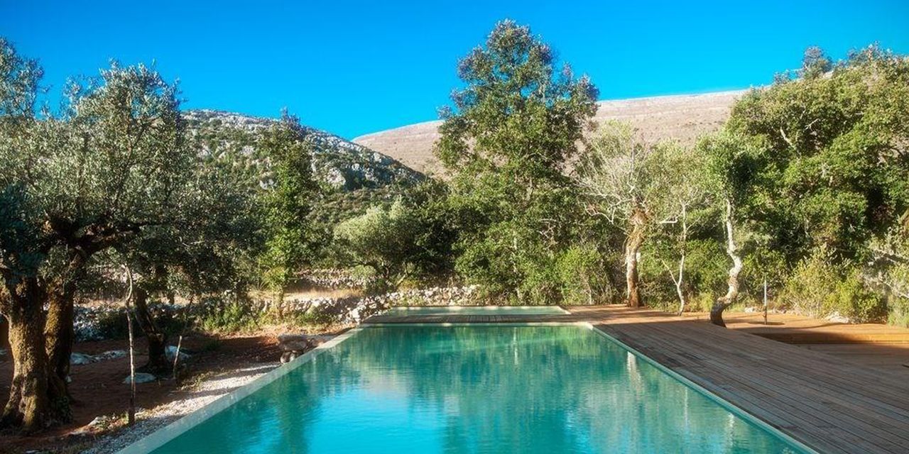 Cooking and Nature - Emotional Hotel