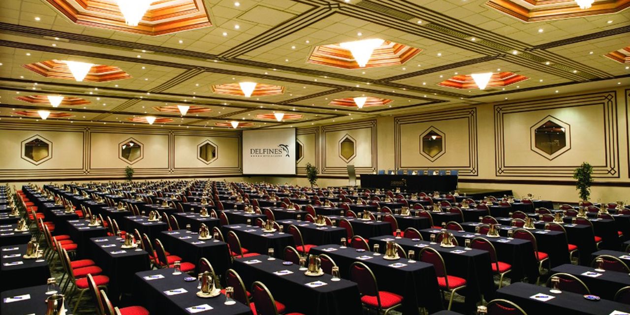 Delfines Hotel & Convention Center
