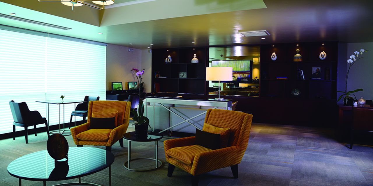 Delfines Hotel & Convention Center