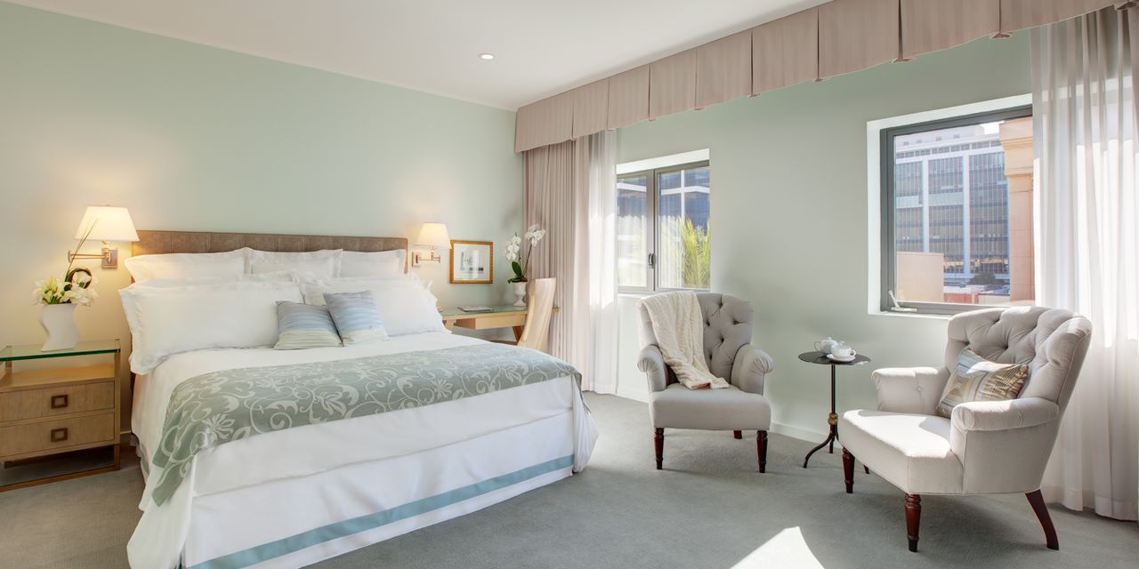 Luxe Hotel Rodeo Drive