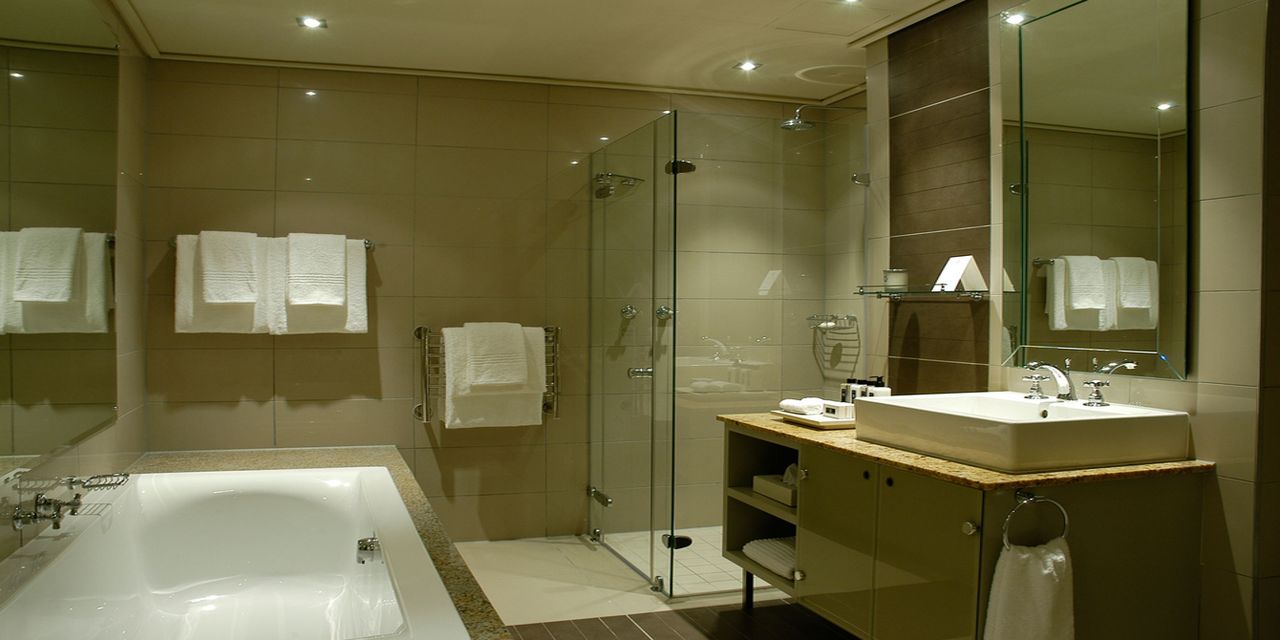 Cape Royale Luxury Hotel & Residence