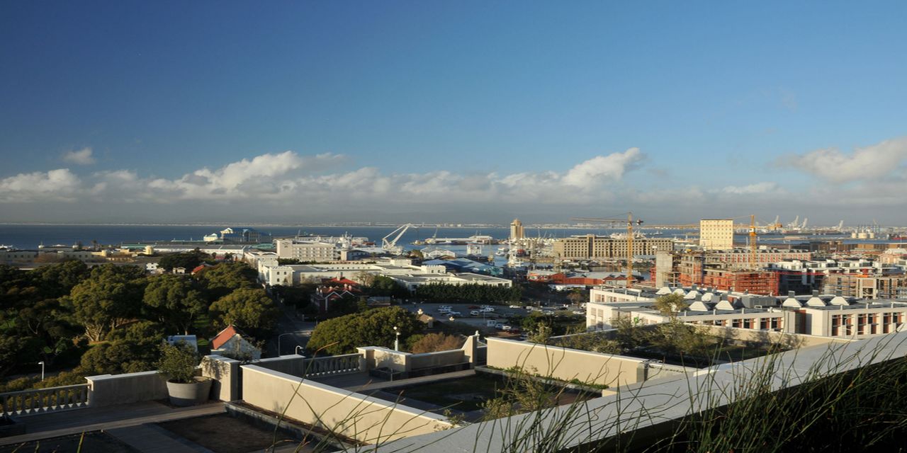 Cape Royale Luxury Hotel & Residence