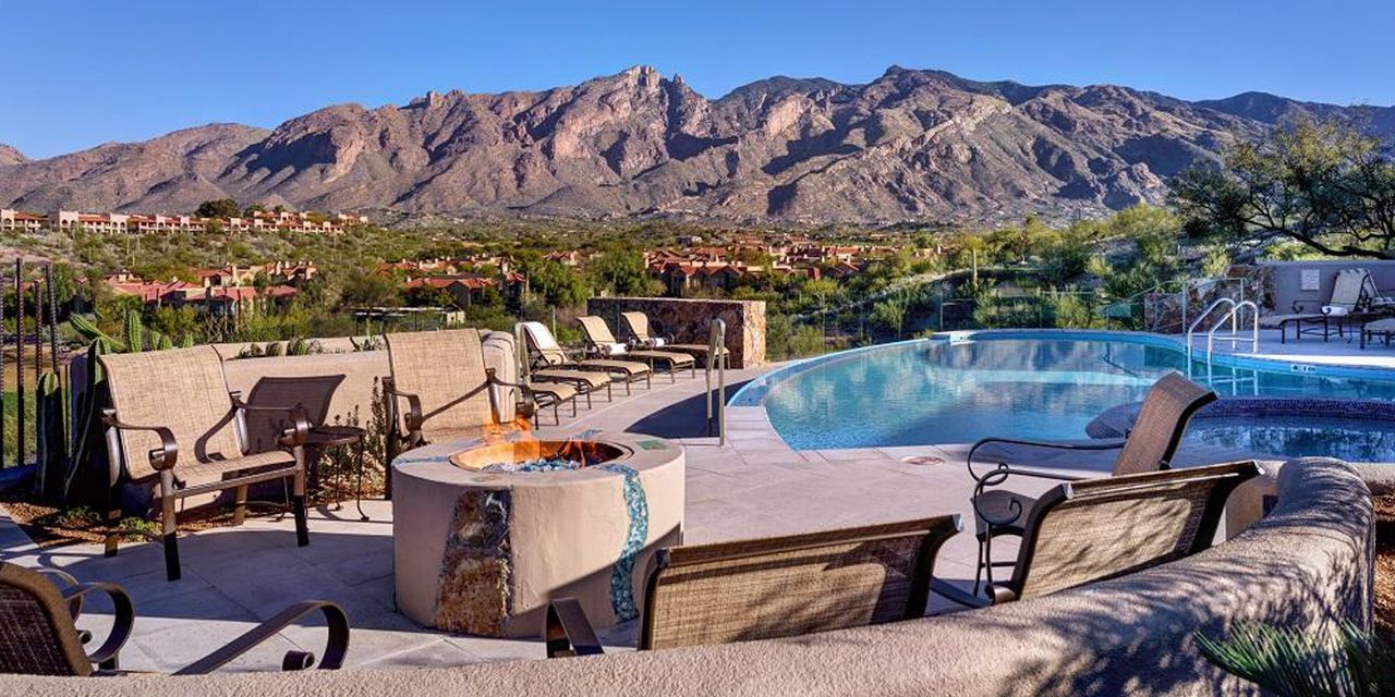 Hacienda Del Sol Guest Ranch Resort