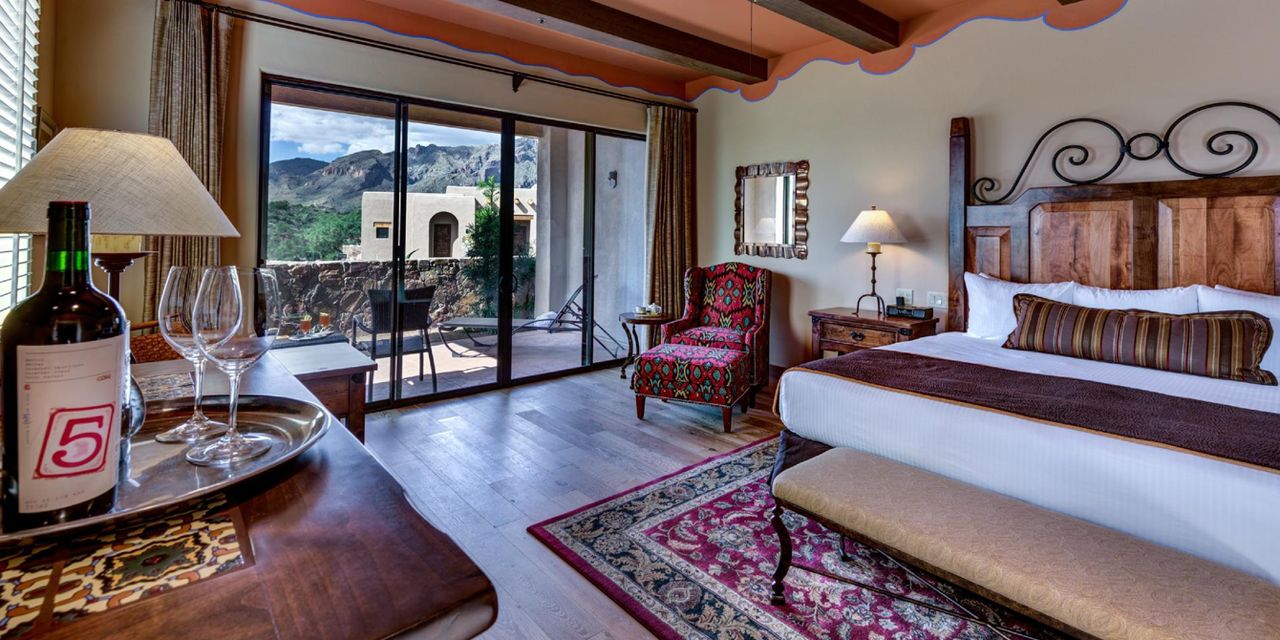 Hacienda Del Sol Guest Ranch Resort