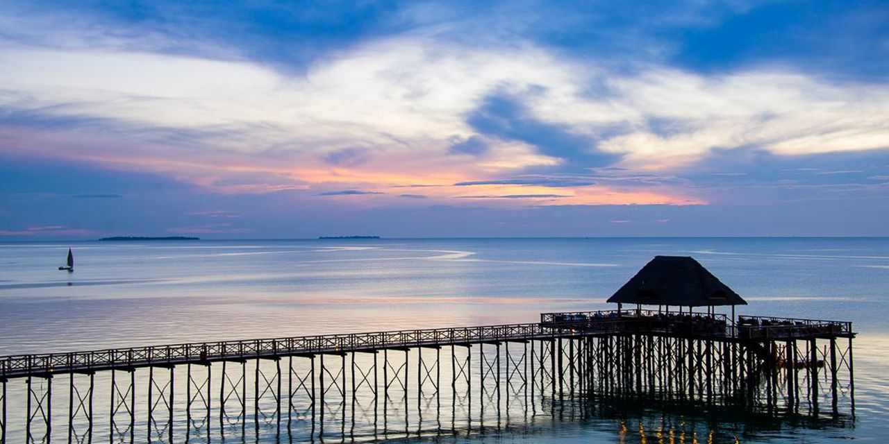 Sea Cliff Resort and Spa Zanzibar