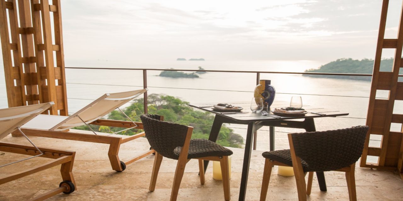 Casa Chameleon Hotel at Las Catalinas