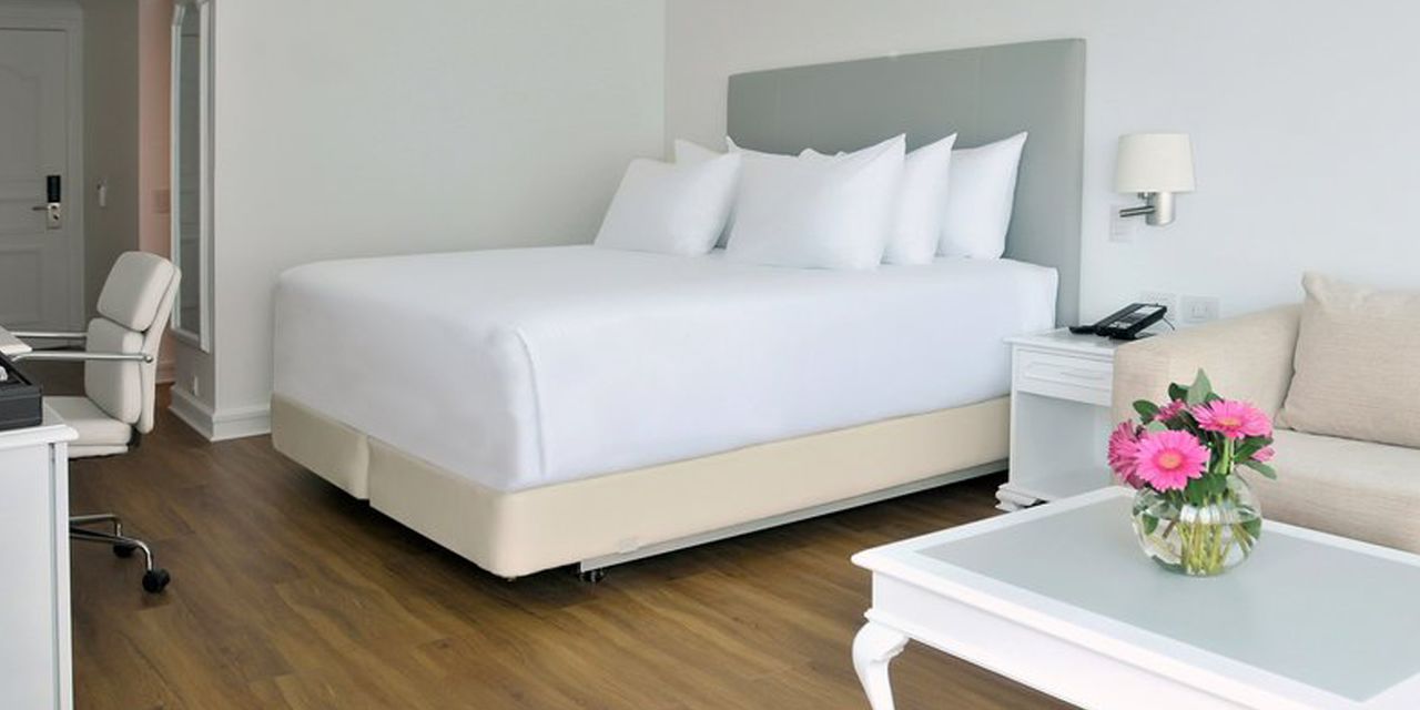 NH Collection Plaza Santiago