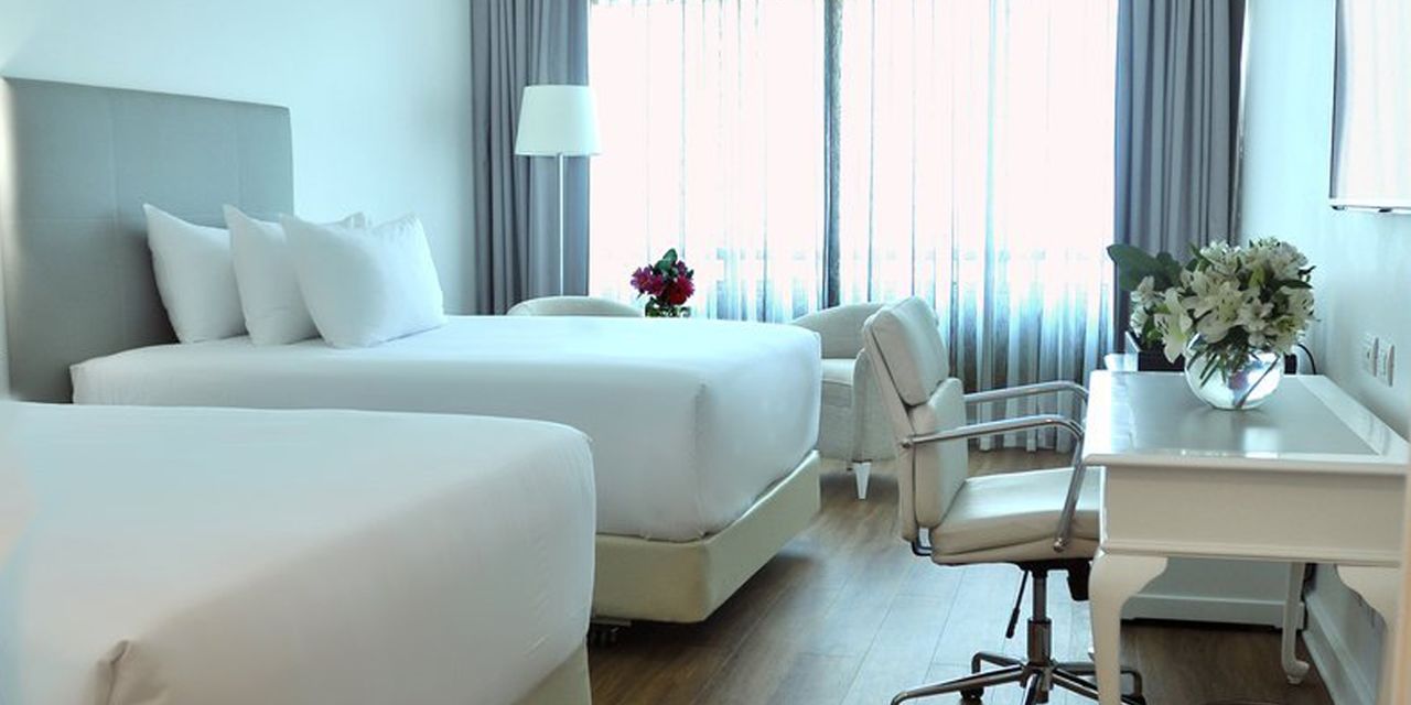 NH Collection Plaza Santiago