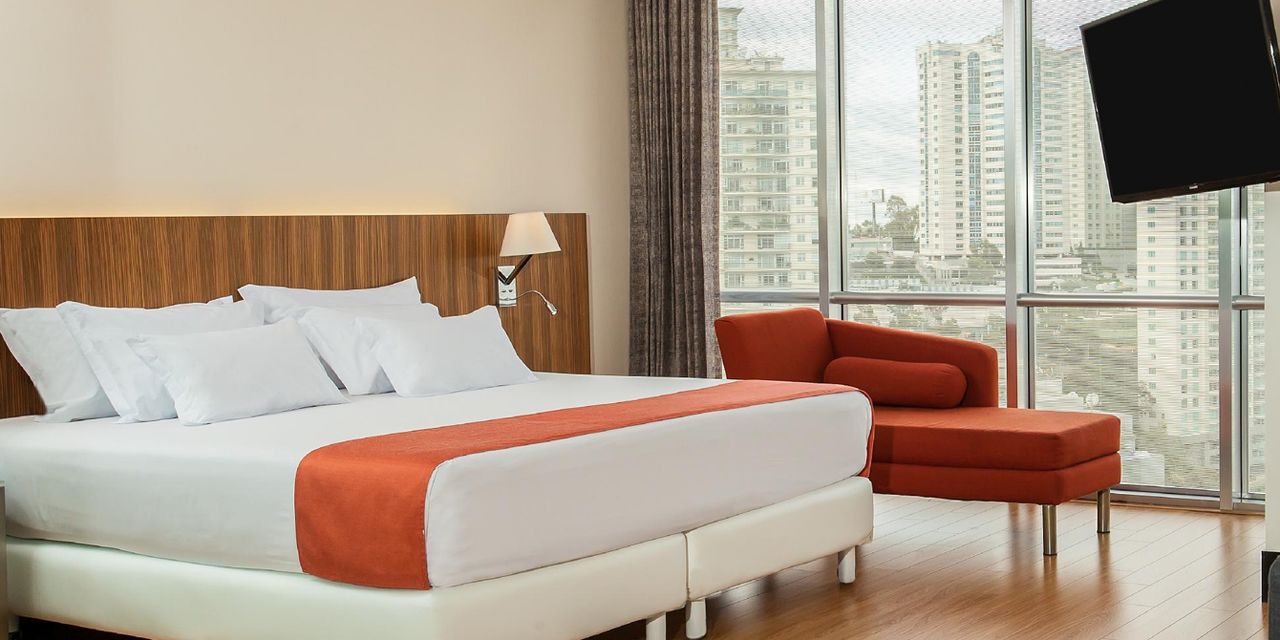 NH Collection Santa Fe