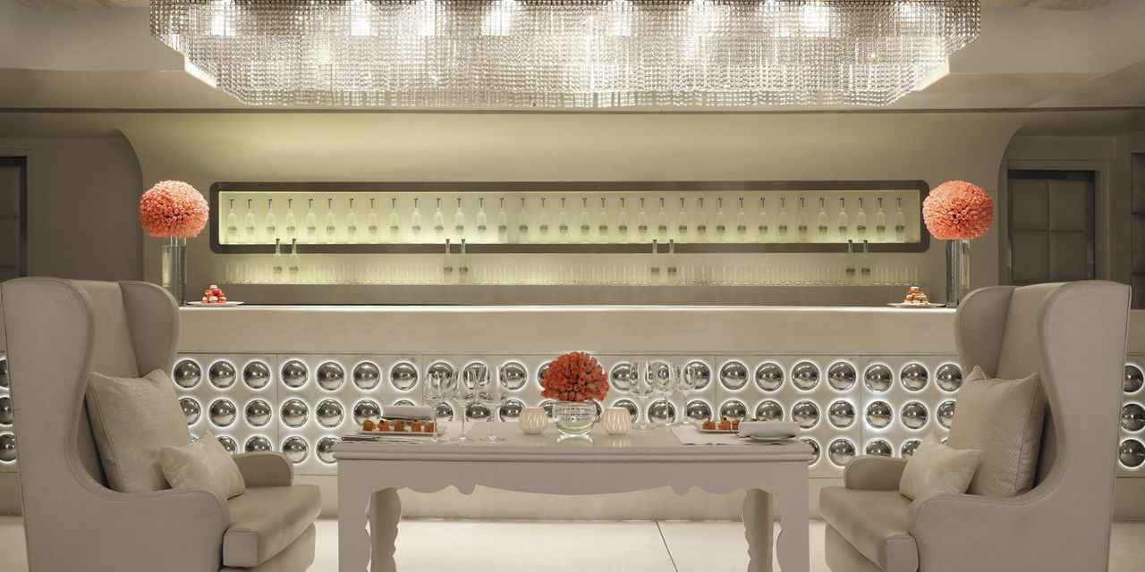 The Leela Ambience Gurugram Hotel & Residences