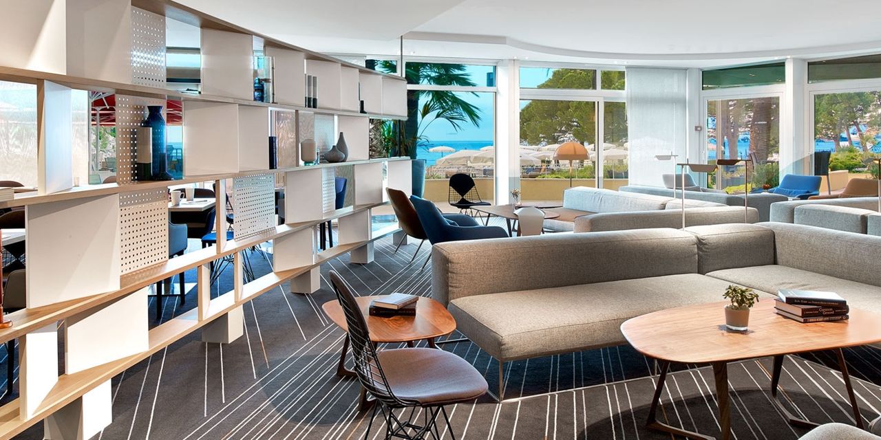 Le Meridien Beach Plaza