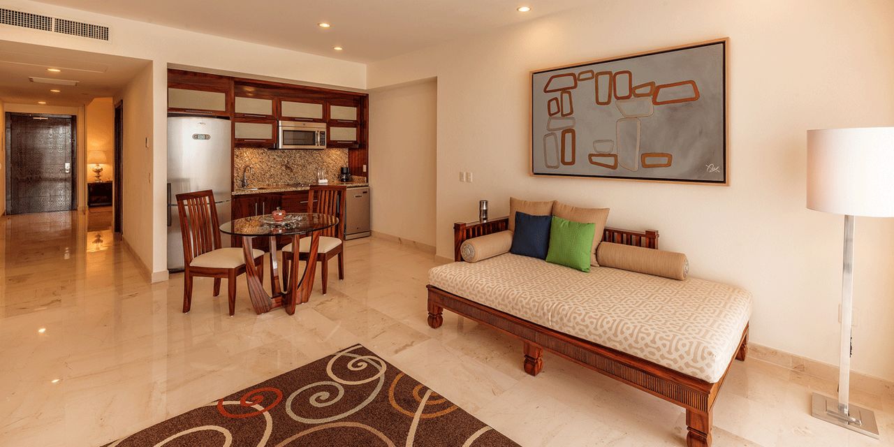 Grand Miramar All Luxury Suites & Residences