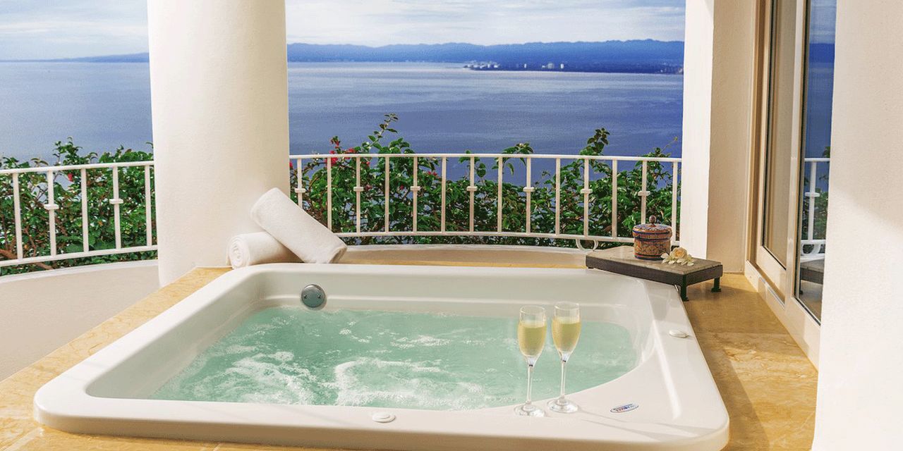 Grand Miramar All Luxury Suites & Residences