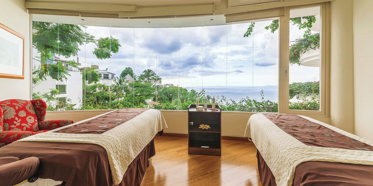 Grand Miramar All Luxury Suites & Residences