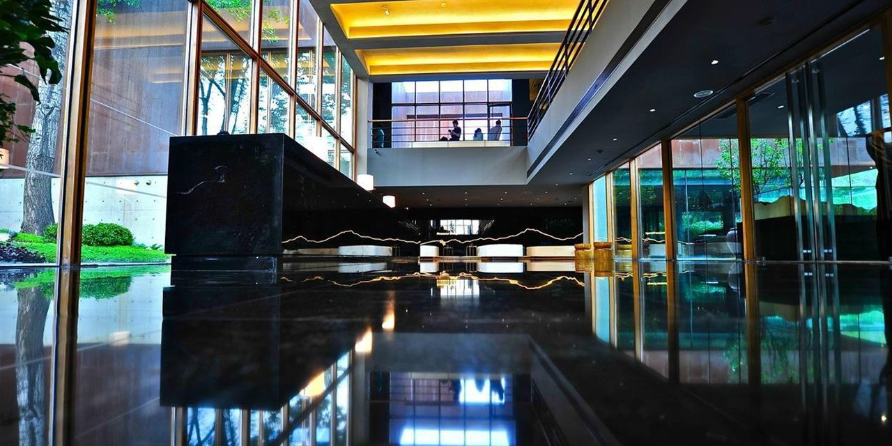 Commune by The Great Wall