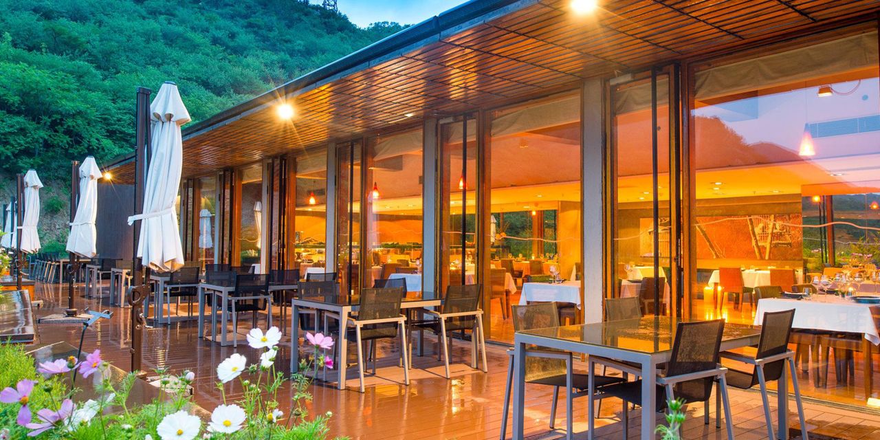 Commune by The Great Wall