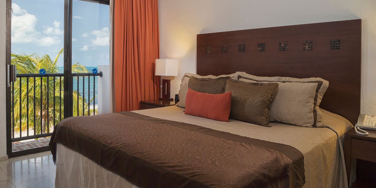 The Royal Cancun All Suites Resort