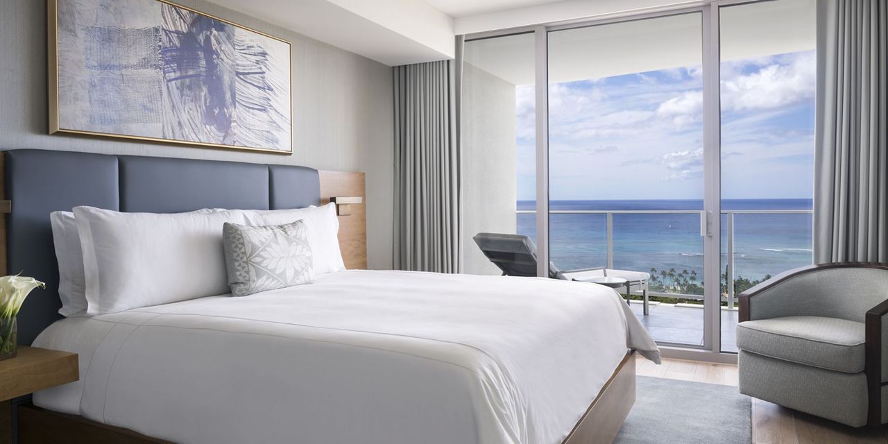 The Ritz-Carlton Residences, Waikiki Beach
