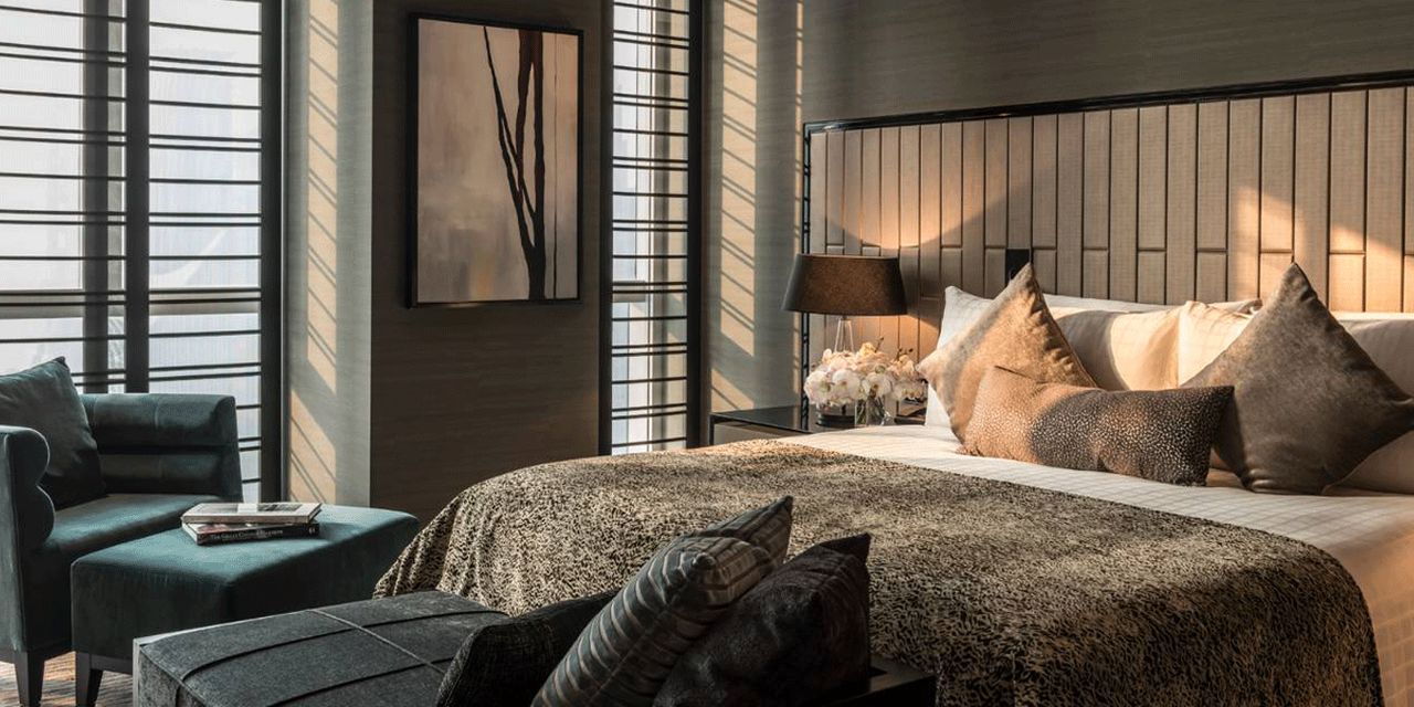 Four Seasons Hotel Shanghai at Pudong