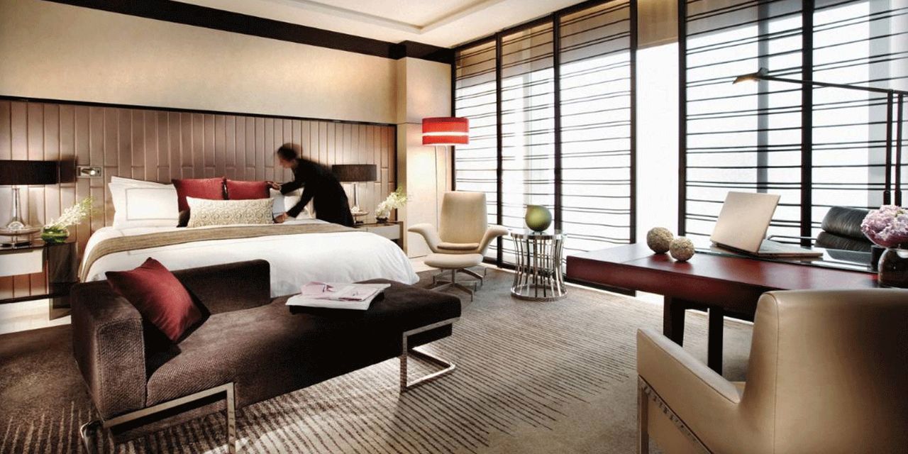Four Seasons Hotel Shanghai at Pudong
