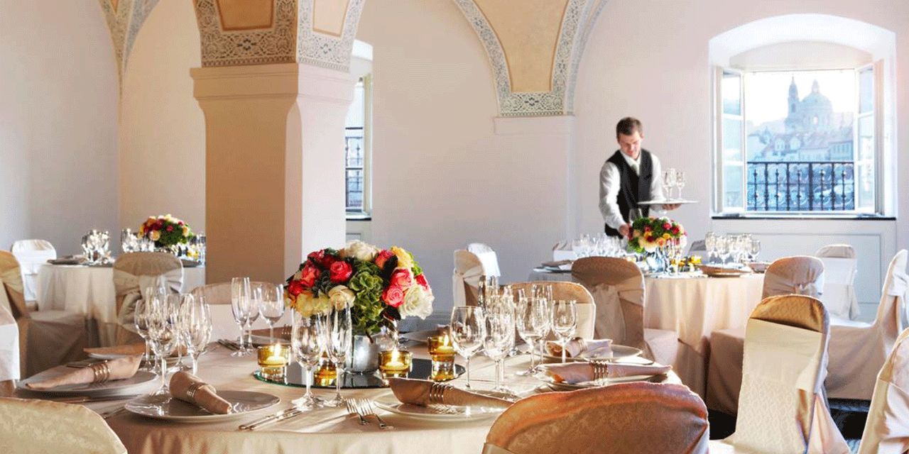 Four Seasons Hotel Prague