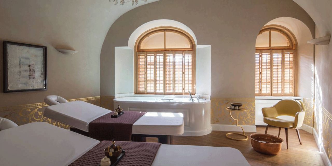 Four Seasons Hotel Prague