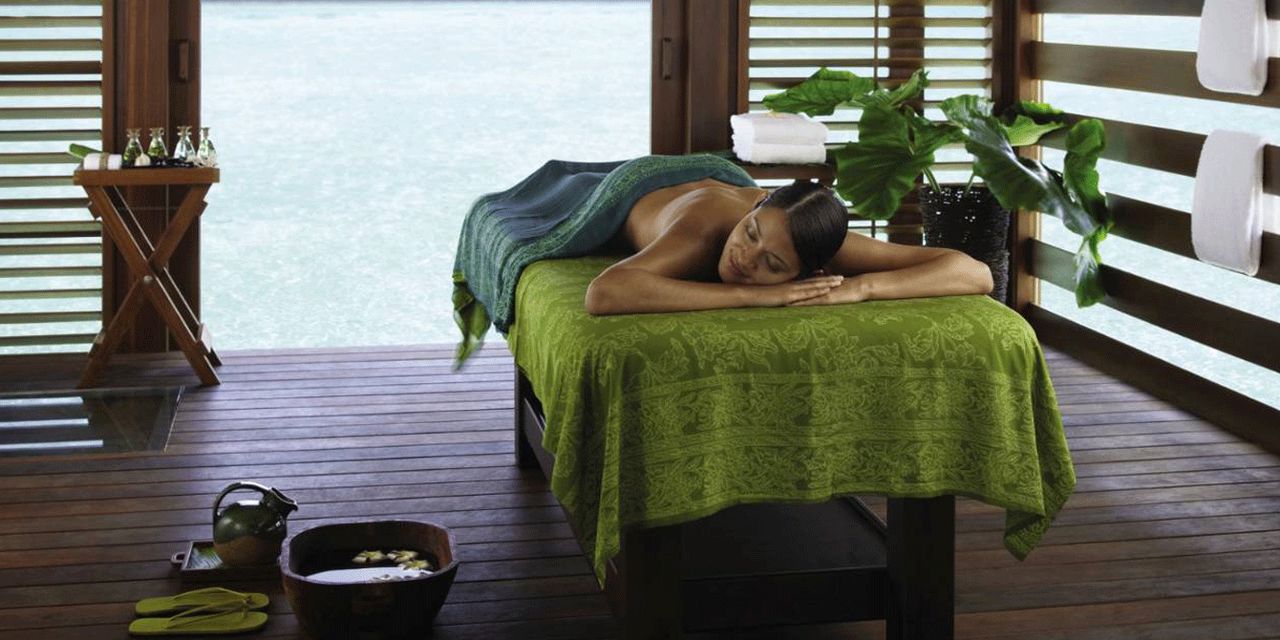 Four Seasons Resort Maldives at Kuda Huraa