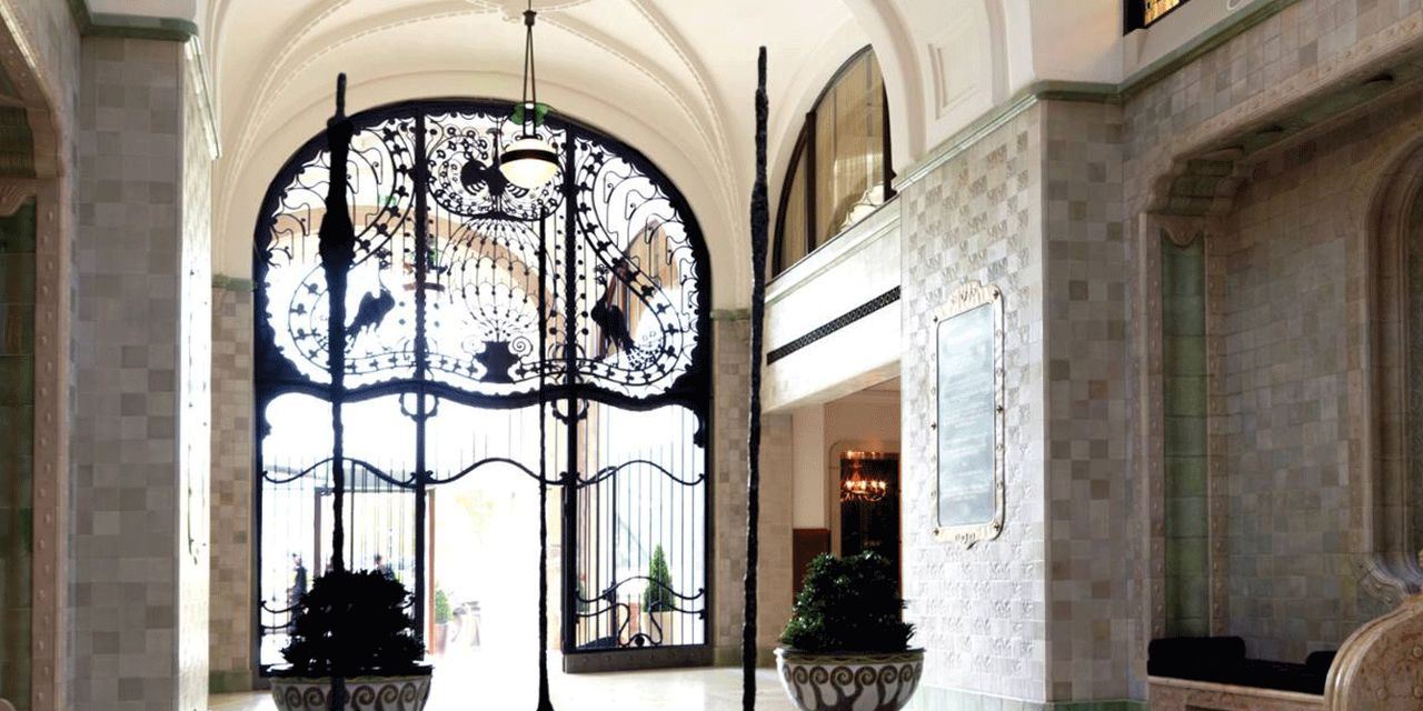 Four Seasons Hotel Gresham Palace