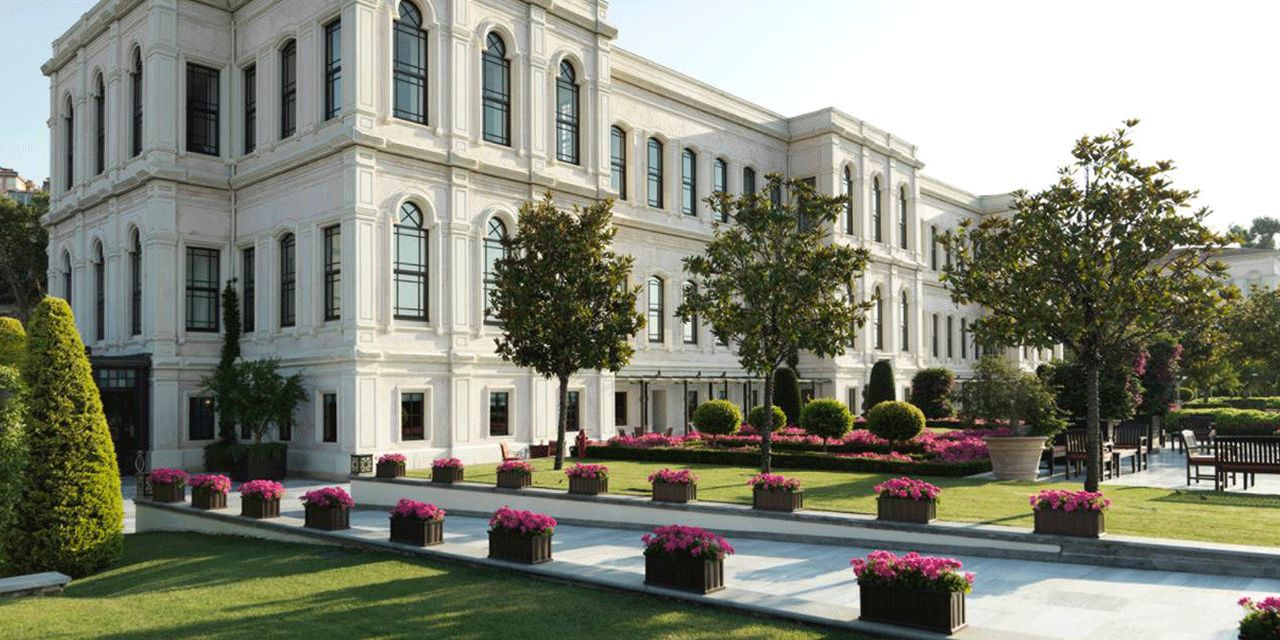 Four Seasons Istanbul at the Bosphorus
