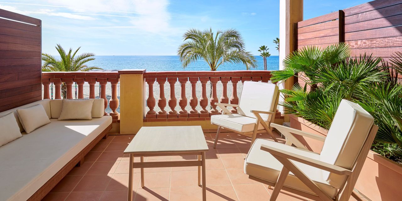 Le Meridien Ra Beach Hotel & Spa