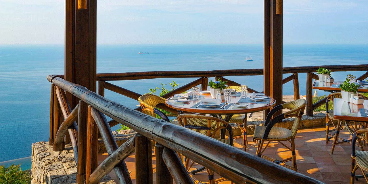 Monastero Santa Rosa Hotel & Spa