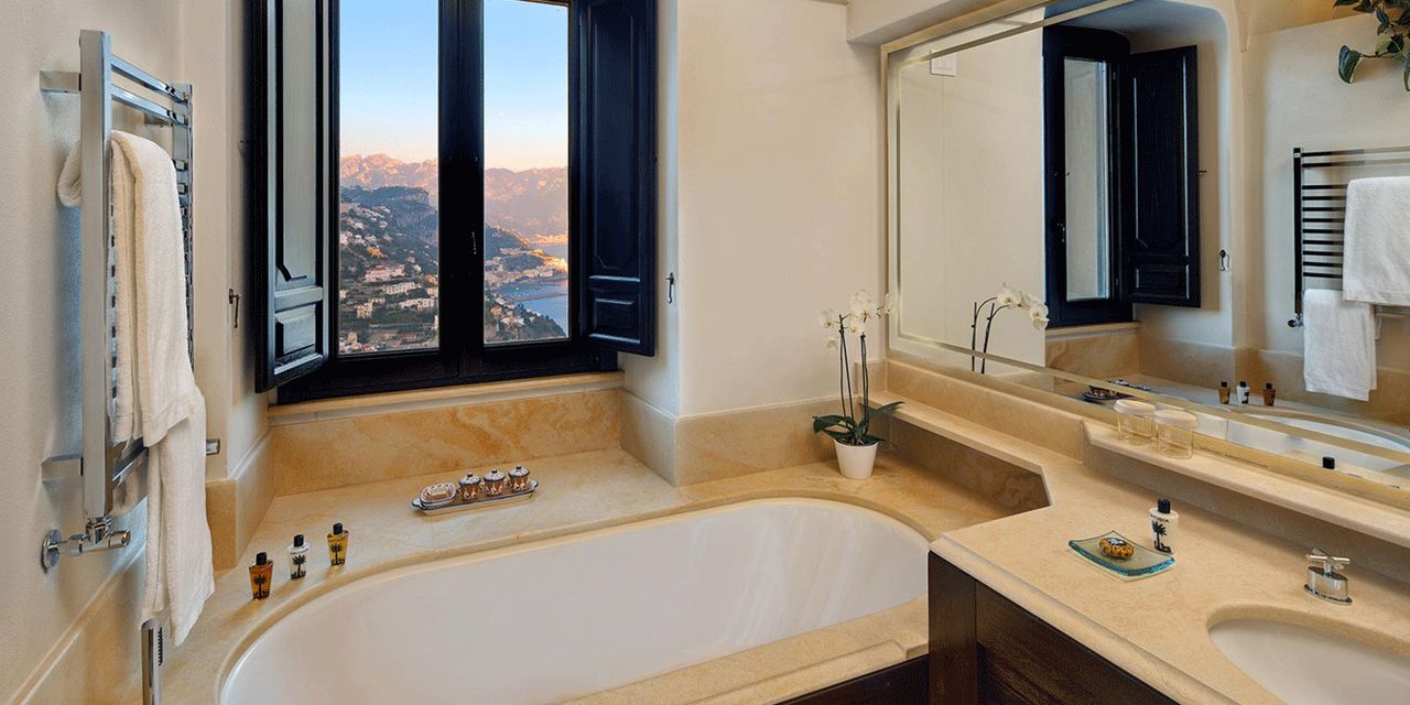 Monastero Santa Rosa Hotel & Spa