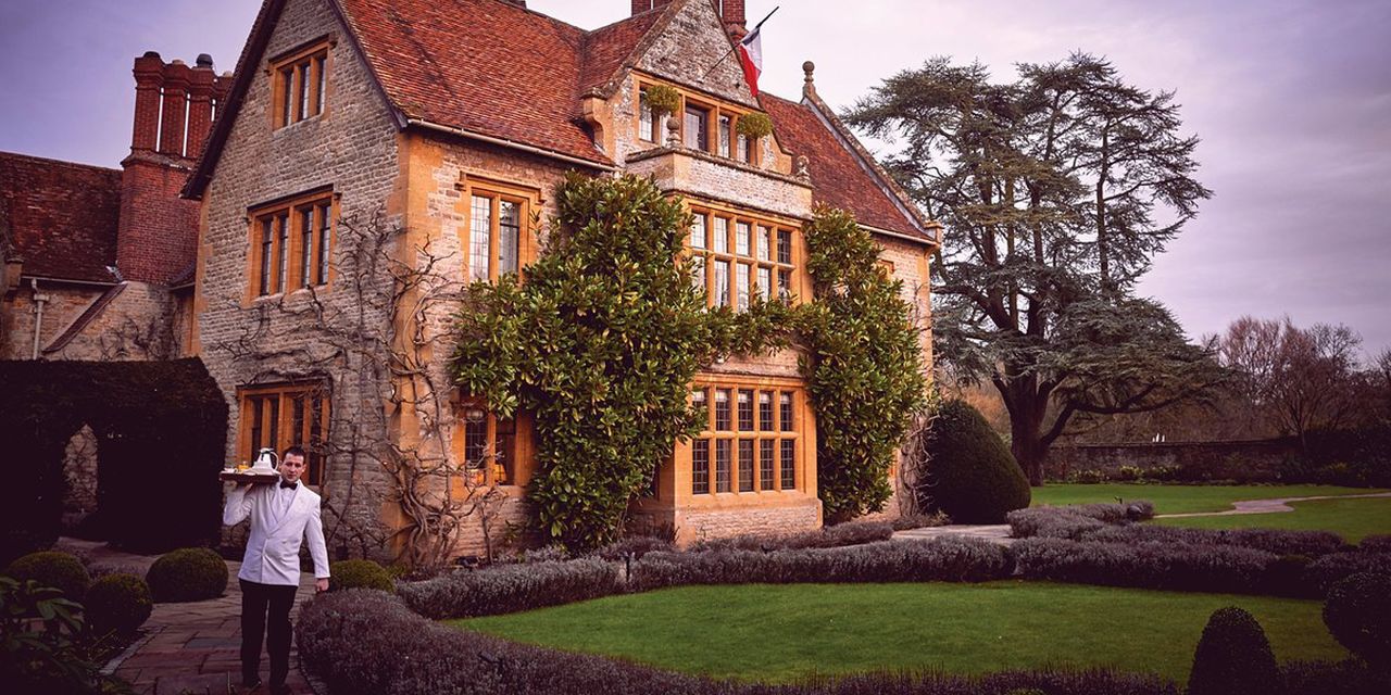 Belmond Le Manoir aux Quat' Saisons