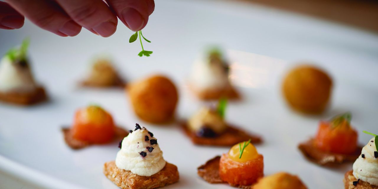 Belmond Le Manoir aux Quat' Saisons