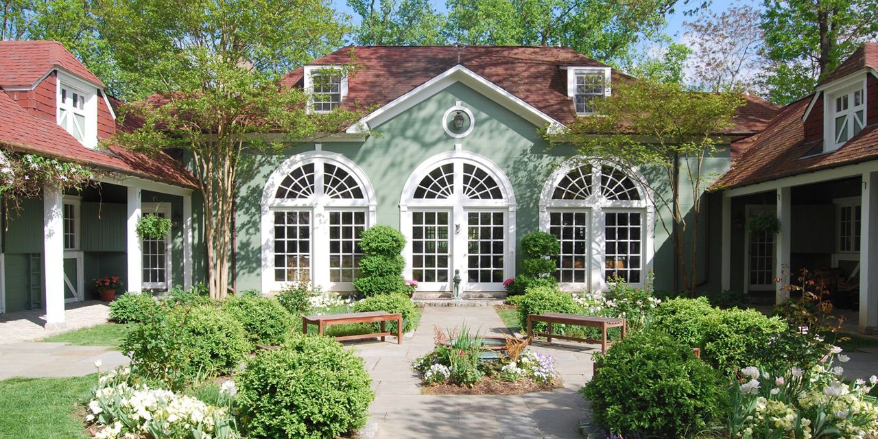 Goodstone Inn & Restaurant